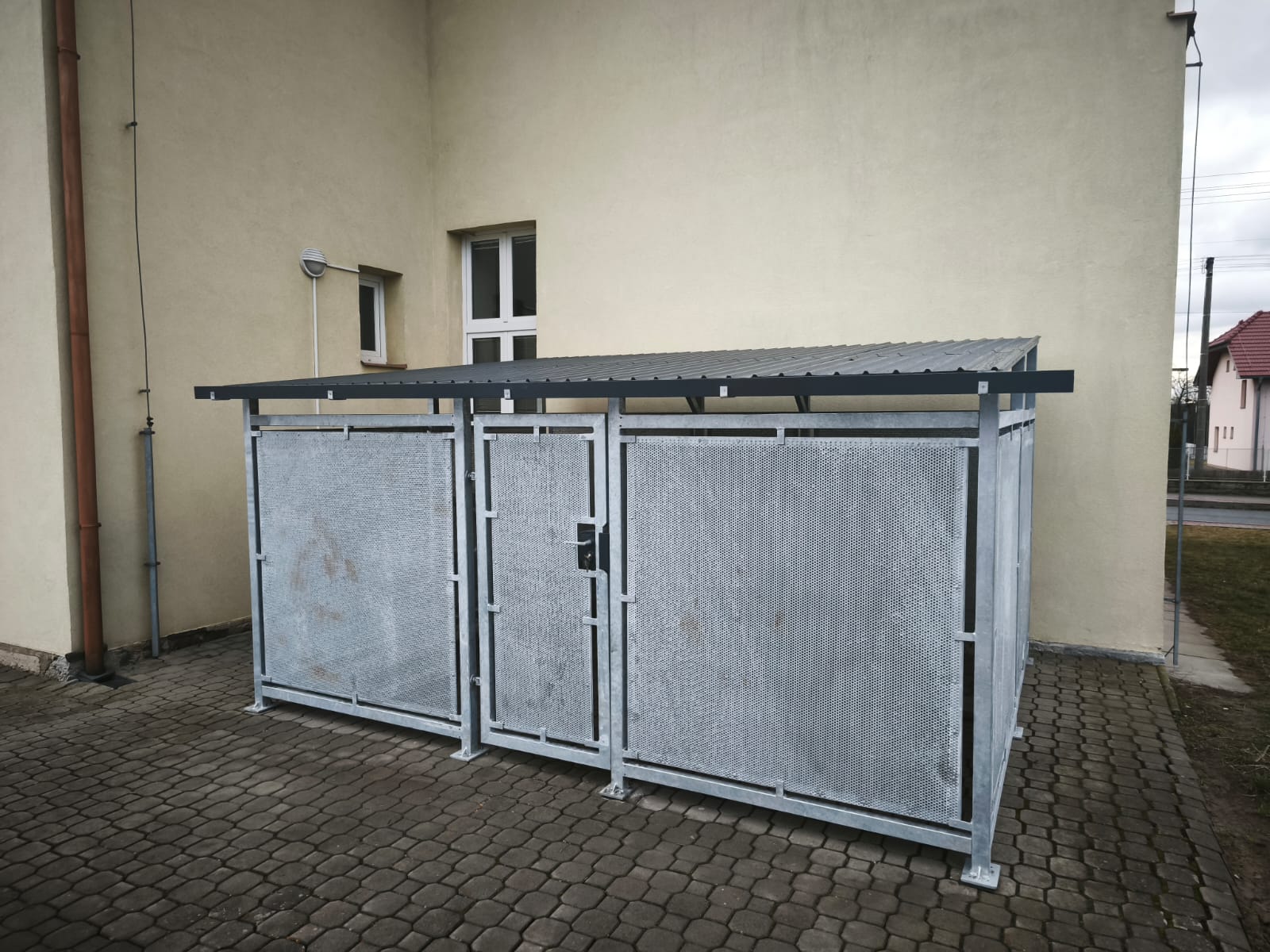 Přístřešek na jízdní kola